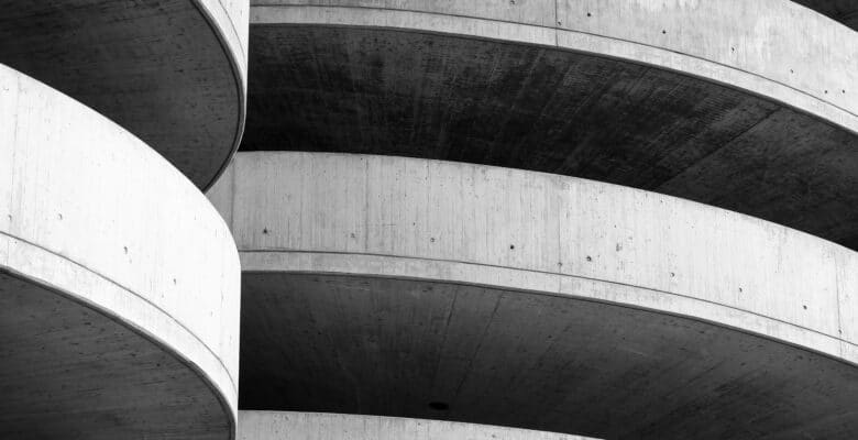 bâtiment parking béton